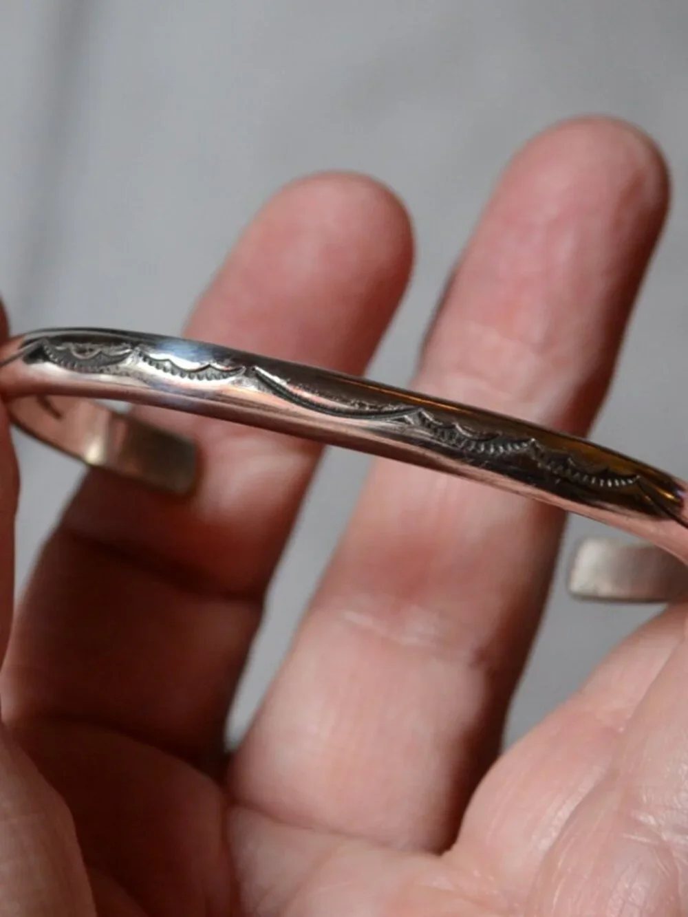 Sterling Silver - Navajo - Cuff Bracelet.